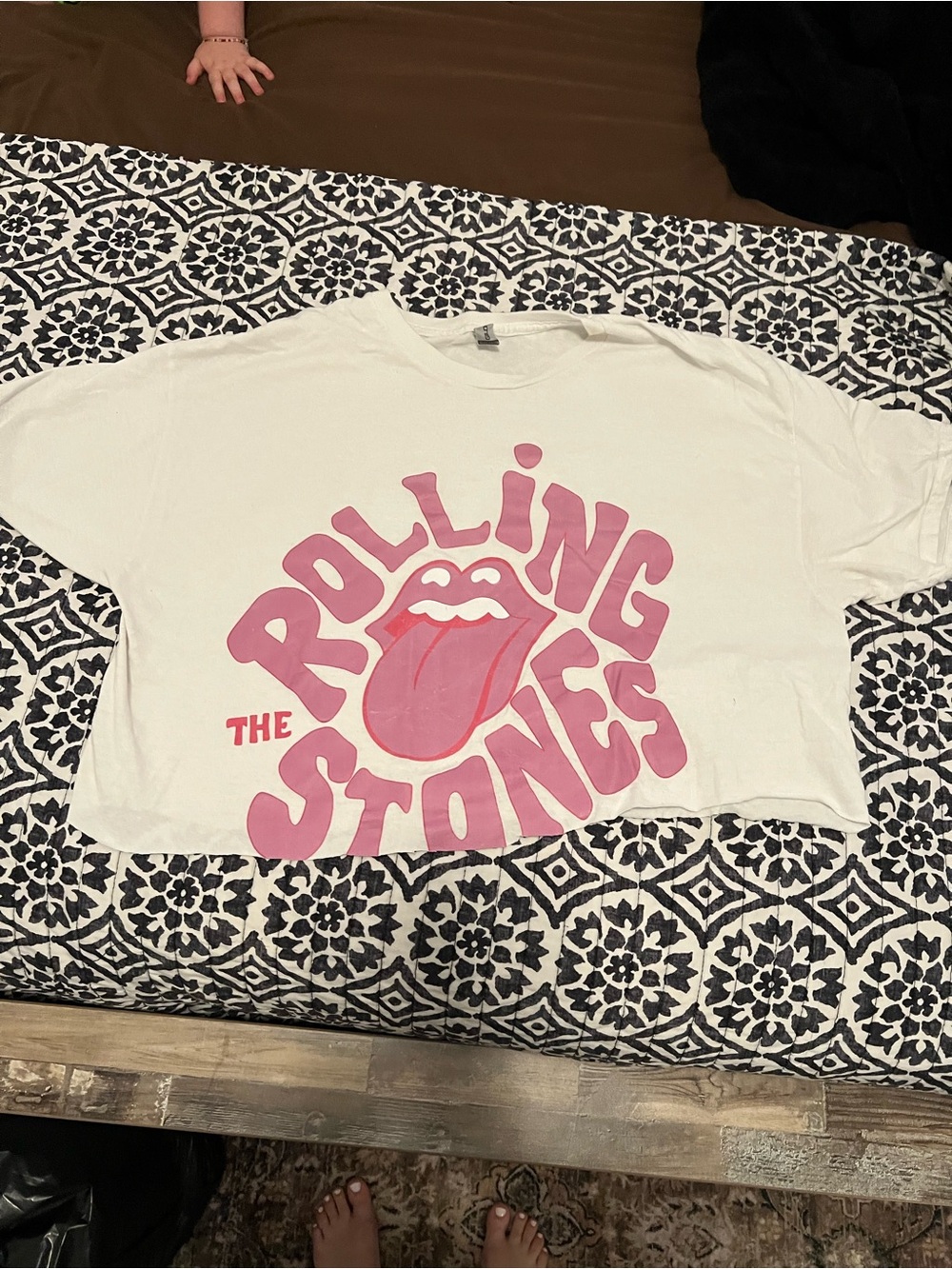 The Rolling Stones women’s White Tee with Pink Graphic